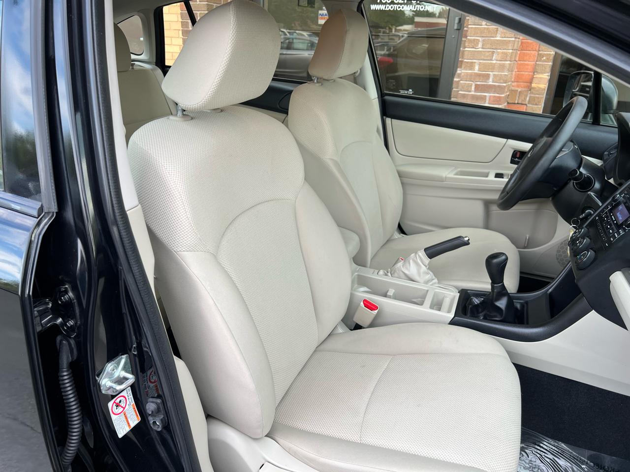Subaru Impreza Base 5-Door 2014