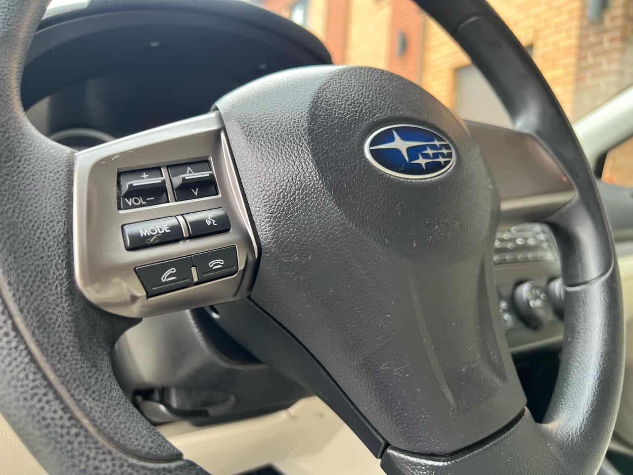 Subaru Impreza Base 5-Door 2014