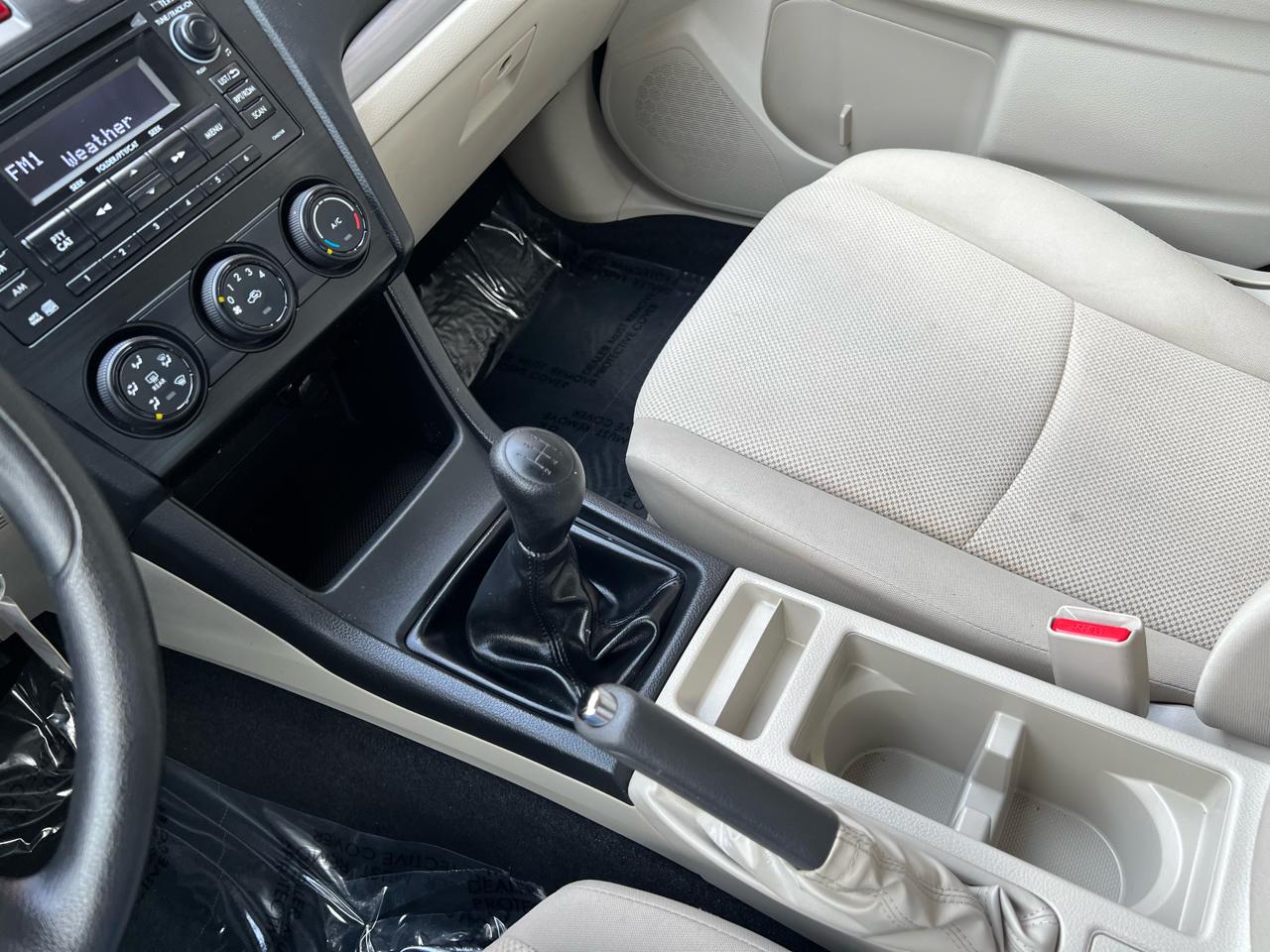 Subaru Impreza Base 5-Door 2014