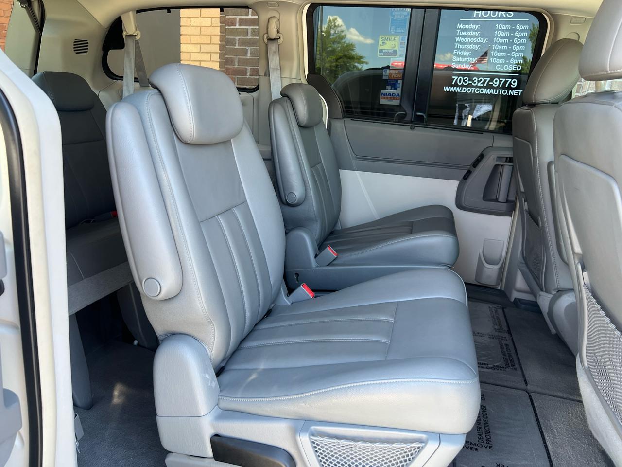 Chrysler Town & Country Touring 2009
