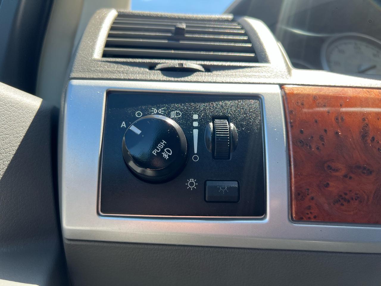 Chrysler Town & Country Touring 2009