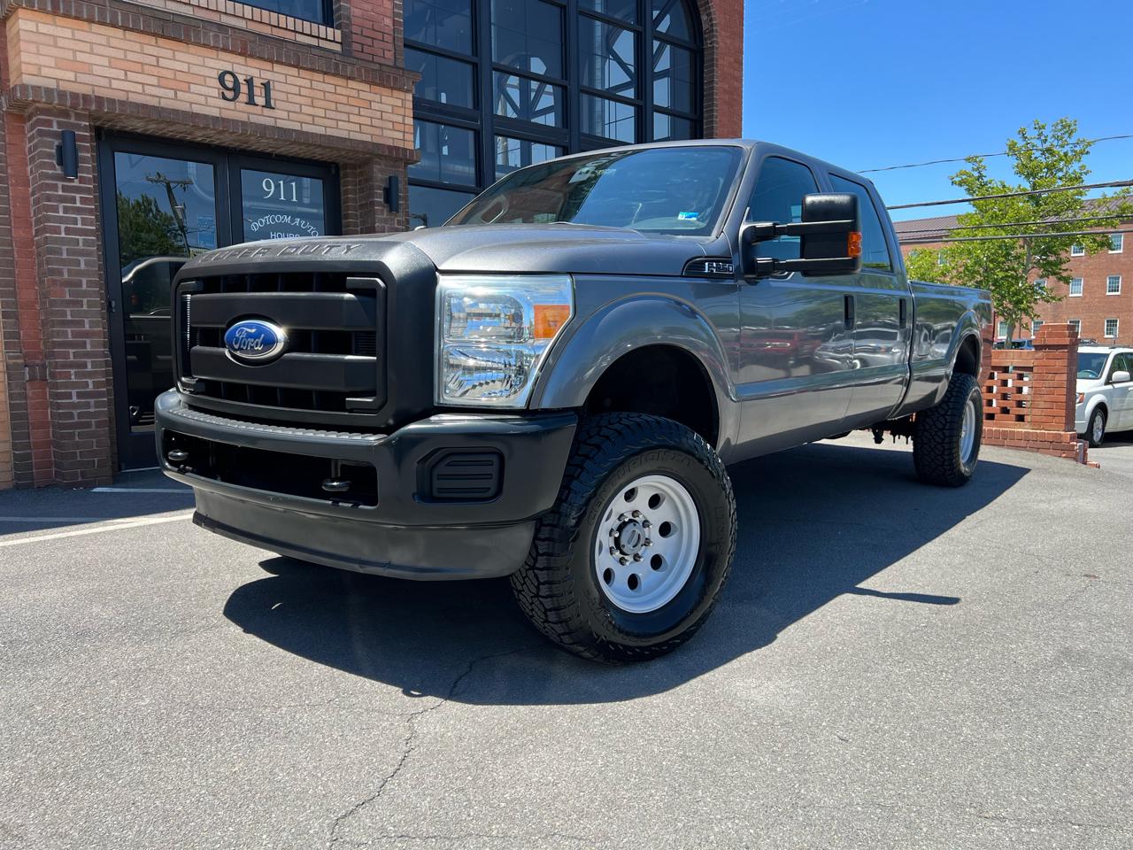 Ford F-250 SD XLT Crew Cab Long Bed 4WD 2011