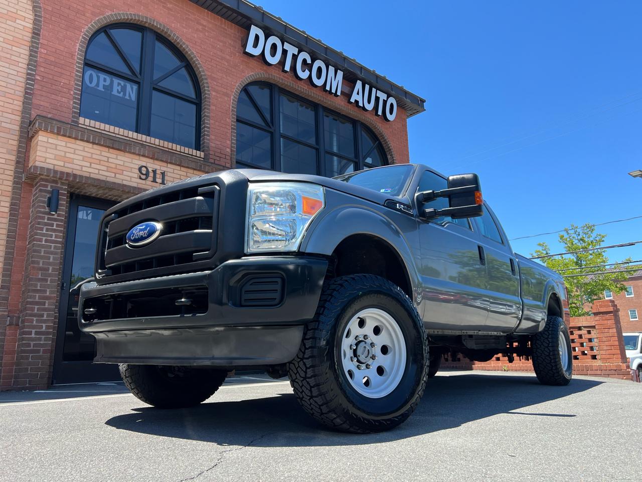 Ford F-250 SD XLT Crew Cab Long Bed 4WD 2011