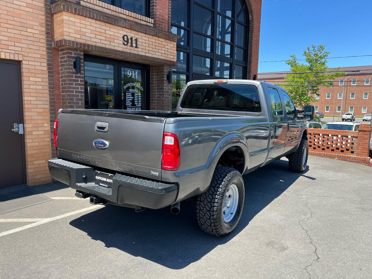 Ford F-250 SD XLT Crew Cab Long Bed 4WD 2011