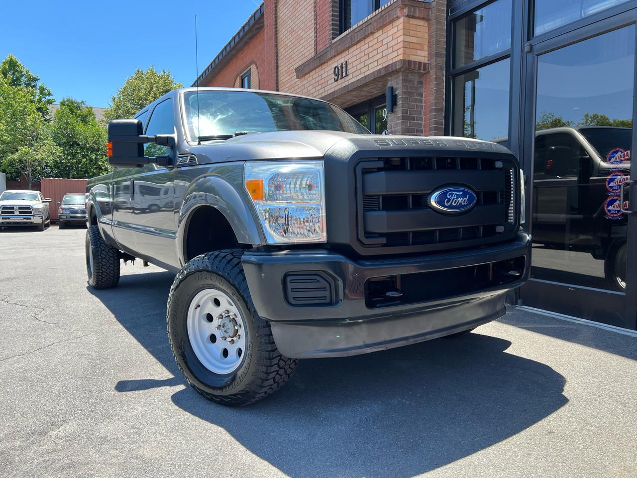 Ford F-250 SD XLT Crew Cab Long Bed 4WD 2011