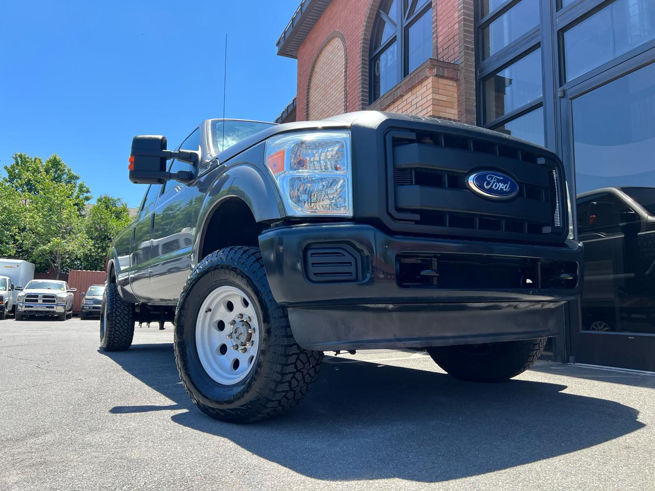 Ford F-250 SD XLT Crew Cab Long Bed 4WD 2011