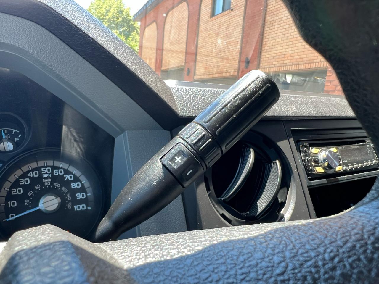 Ford F-250 SD XLT Crew Cab Long Bed 4WD 2011