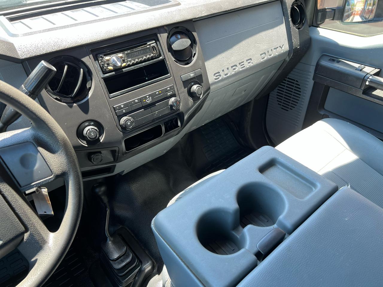 Ford F-250 SD XLT Crew Cab Long Bed 4WD 2011