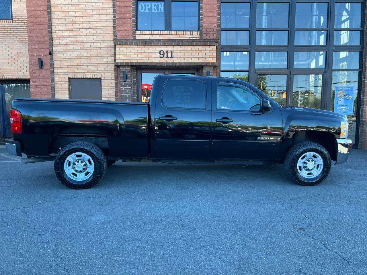 Chevrolet Silverado 2500HD LT1 Crew Cab Long Box 4WD 2008