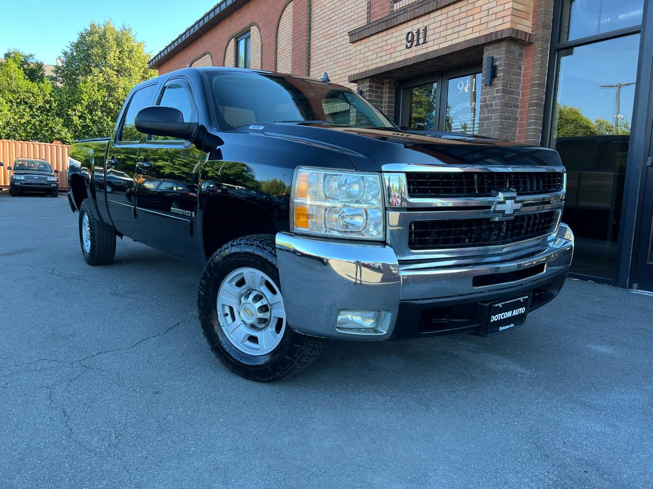 Chevrolet Silverado 2500HD LT1 Crew Cab Long Box 4WD 2008
