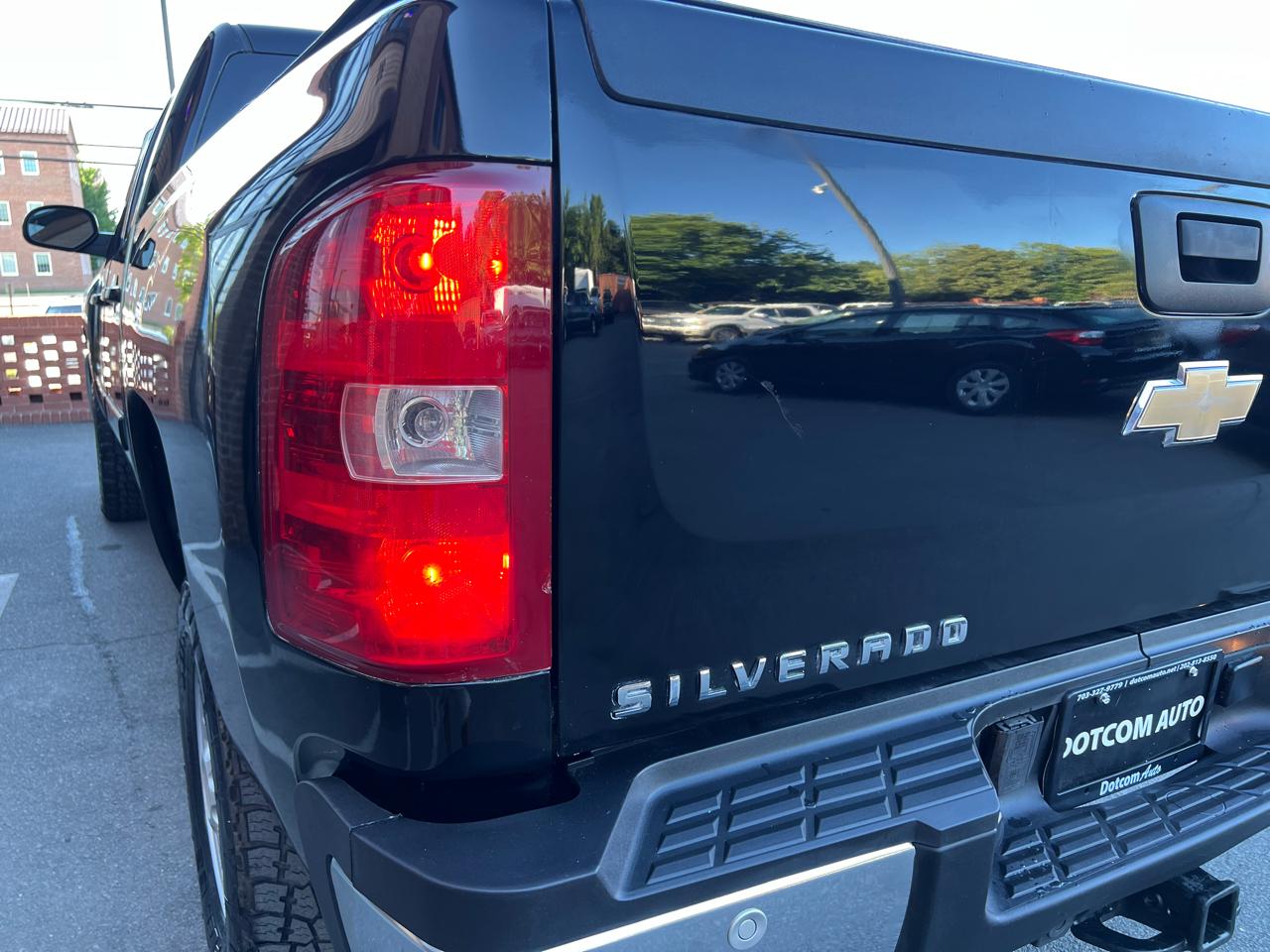 Chevrolet Silverado 2500HD LT1 Crew Cab Long Box 4WD 2008
