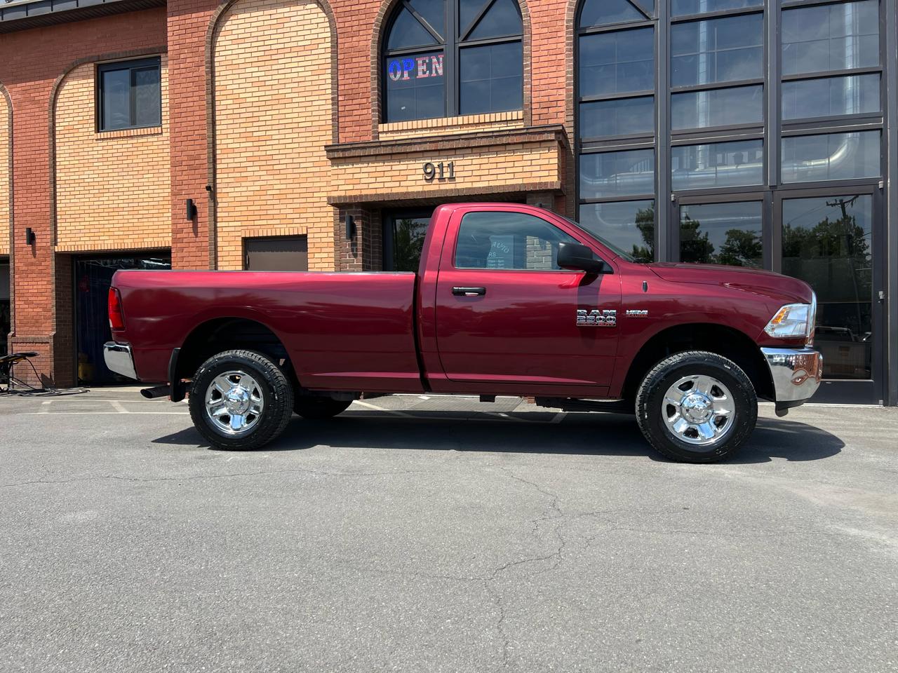 RAM 2500 Tradesman Regular Cab 4WD 2017