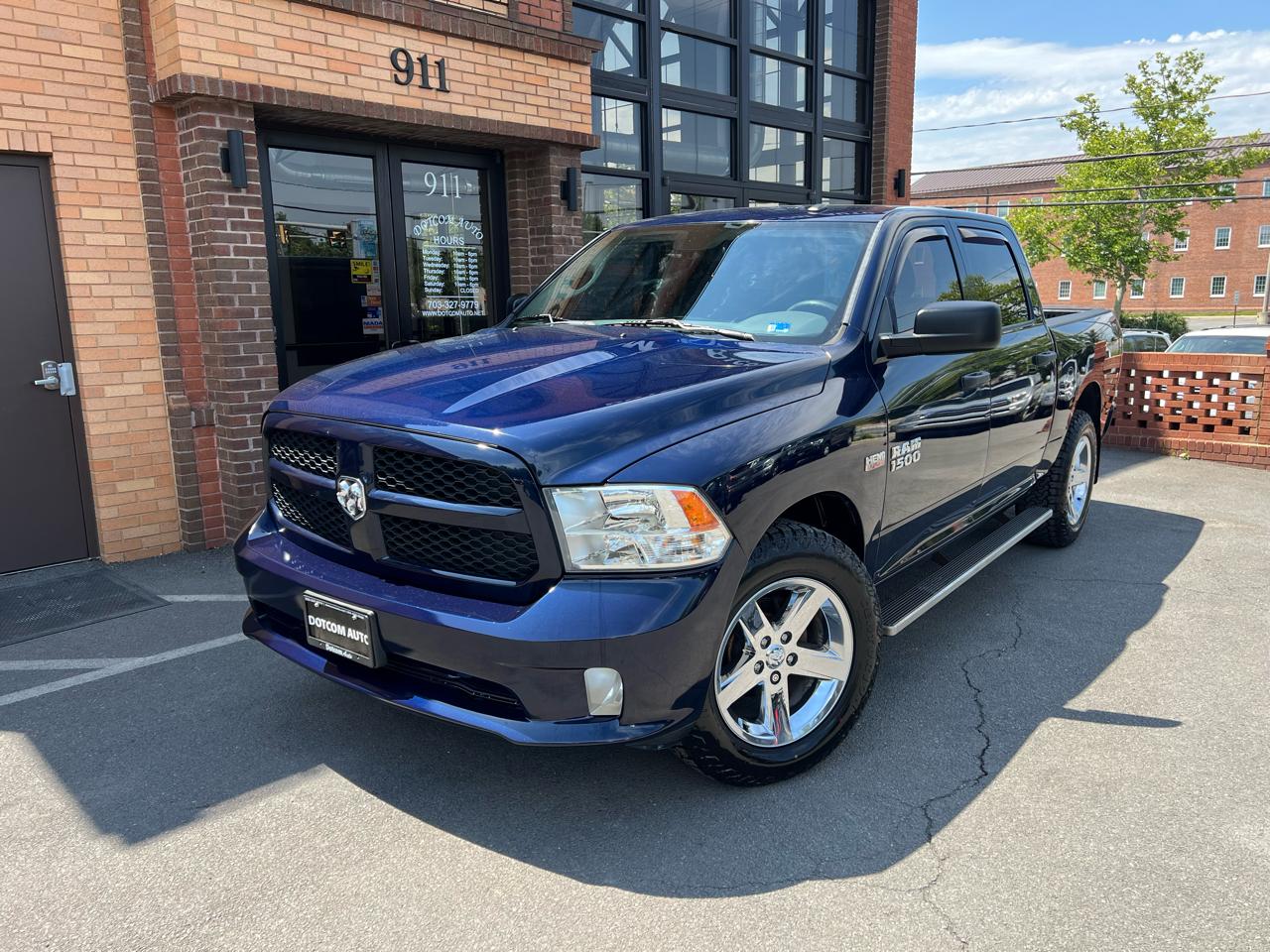 RAM 1500 Tradesman Crew Cab SWB 4WD 2017