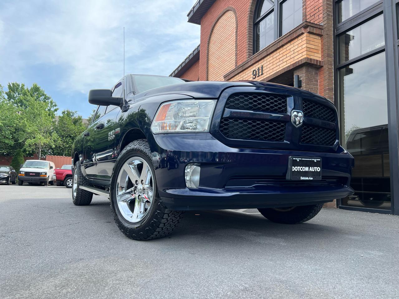 RAM 1500 Tradesman Crew Cab SWB 4WD 2017