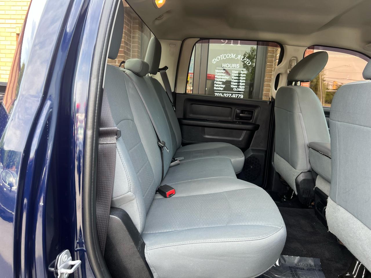 RAM 1500 Tradesman Crew Cab SWB 4WD 2017