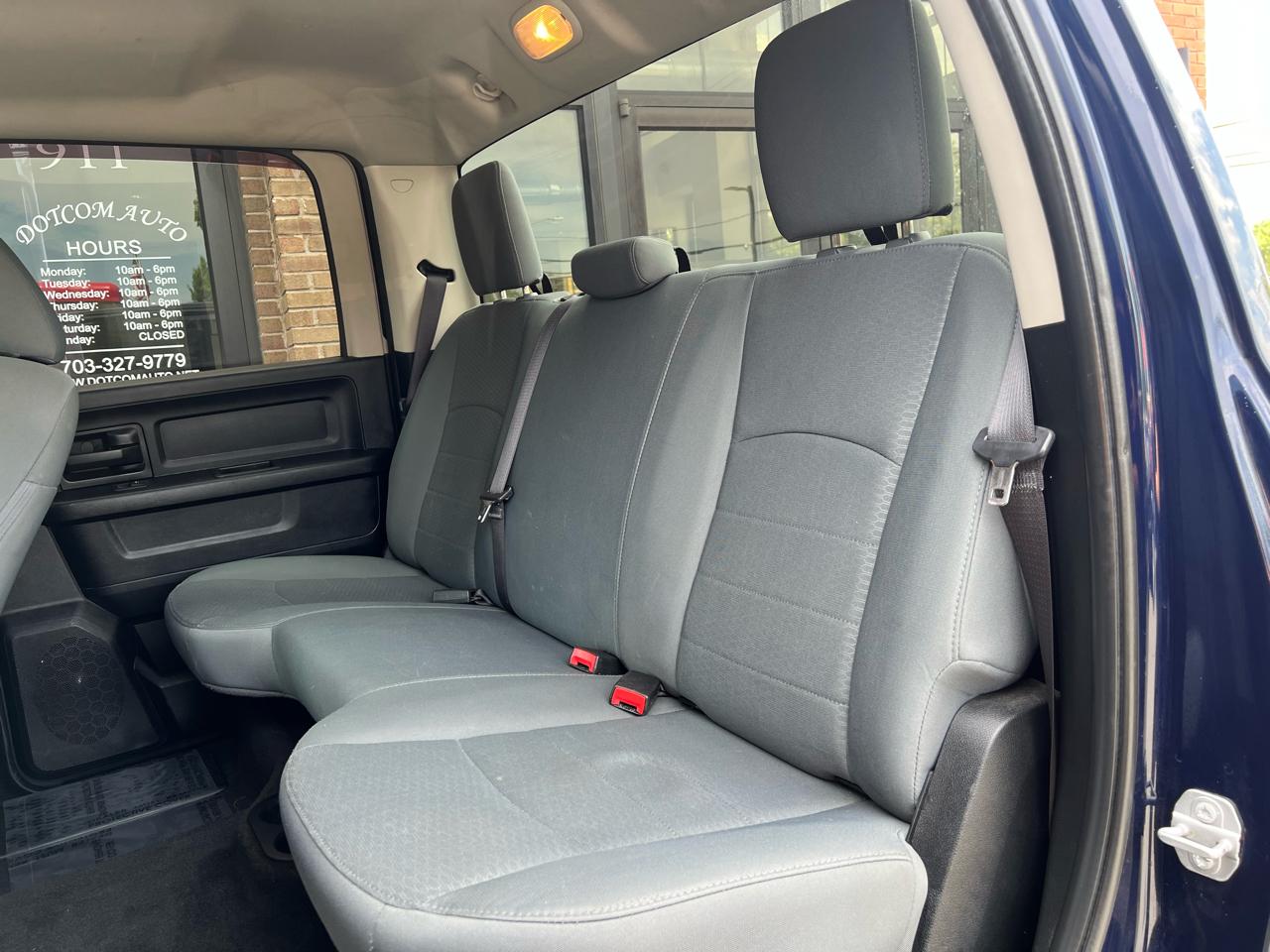 RAM 1500 Tradesman Crew Cab SWB 4WD 2017