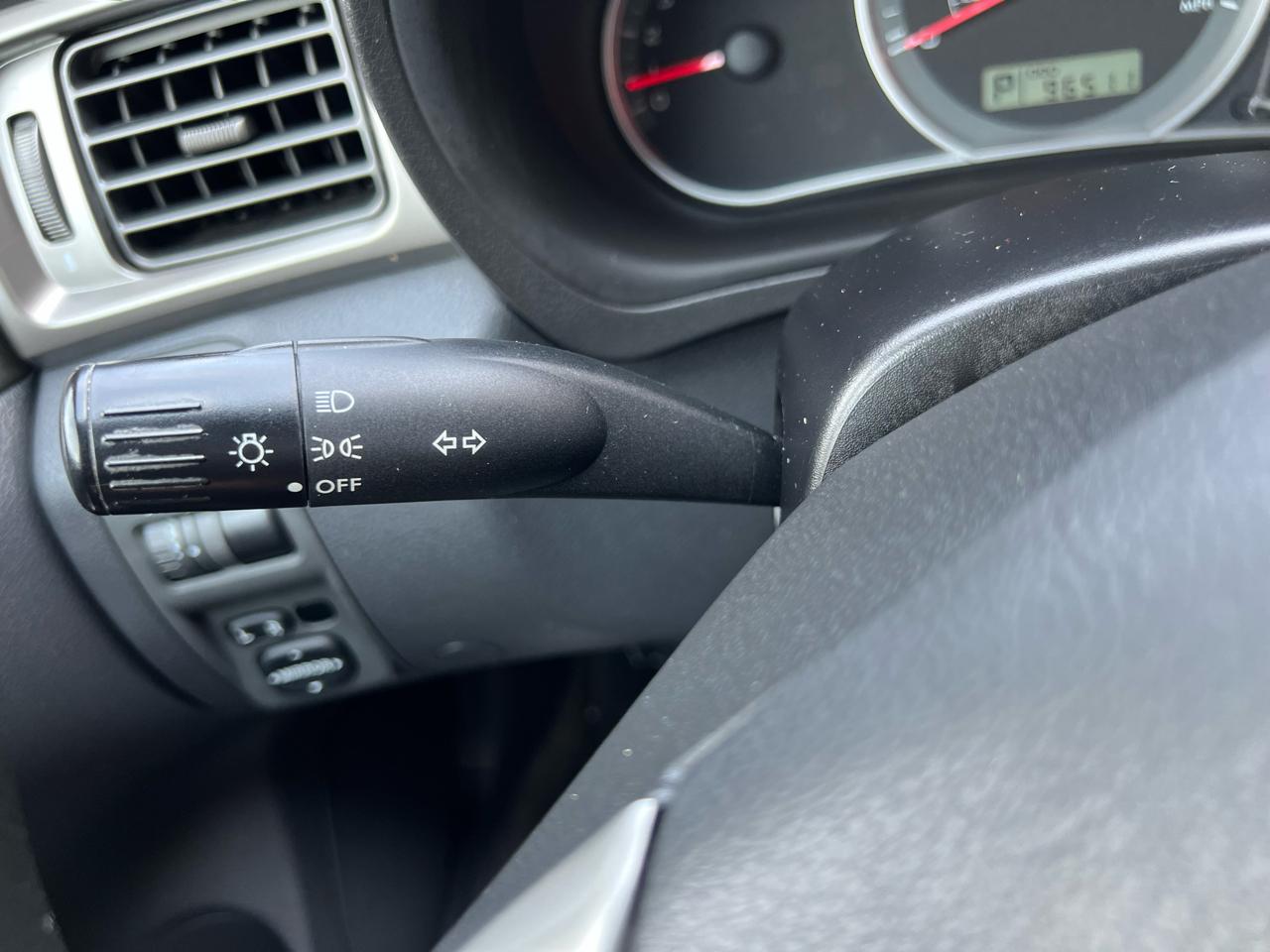 Subaru Impreza 2.5i 5-door 2008