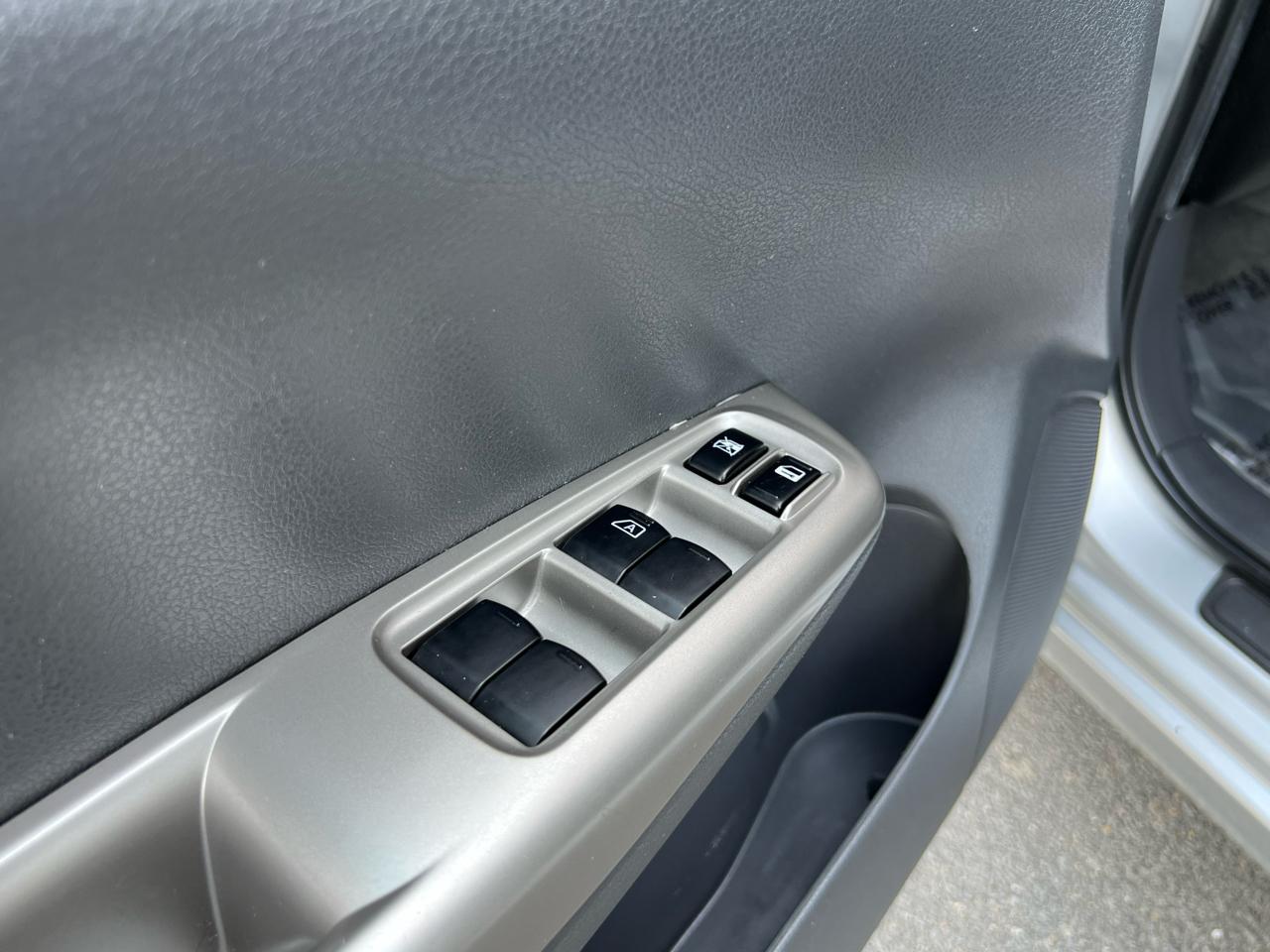 Subaru Impreza 2.5i 5-door 2008
