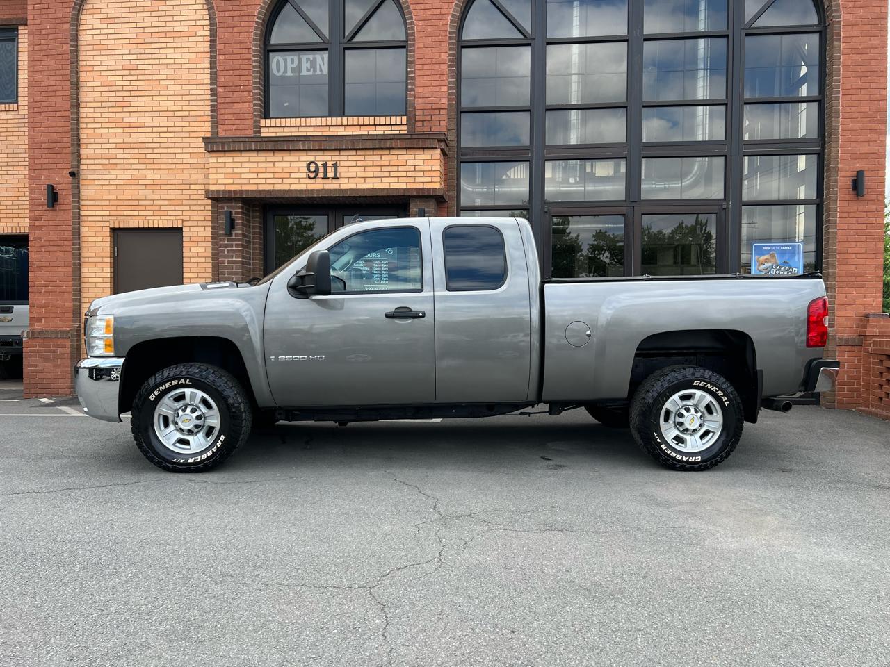 Chevrolet Silverado 2500HD LT1 Ext. Cab Long Box 4WD 2009