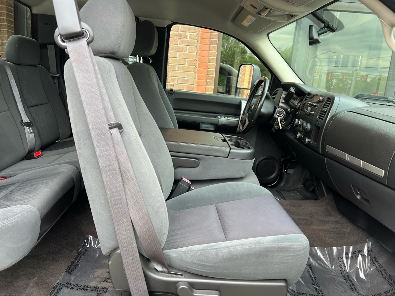 Chevrolet Silverado 2500HD LT1 Ext. Cab Long Box 4WD 2009