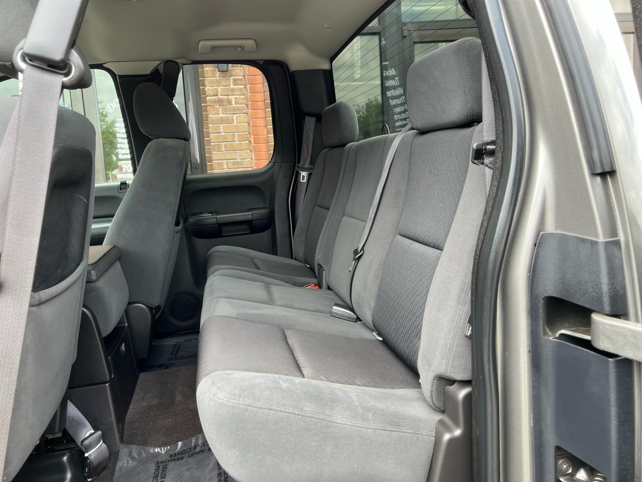 Chevrolet Silverado 2500HD LT1 Ext. Cab Long Box 4WD 2009