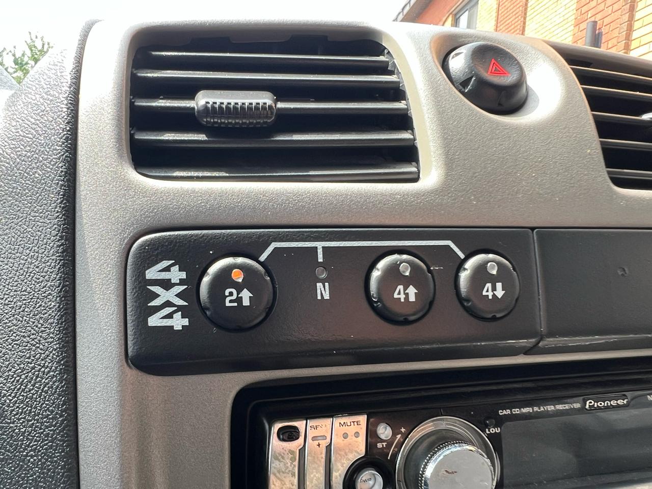 Chevrolet Colorado LS Z85 Crew Cab 4WD w/1SB 2005