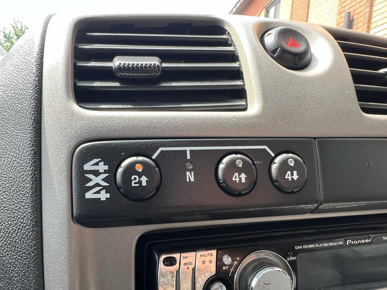 Chevrolet Colorado LS Z85 Crew Cab 4WD w/1SB 2005