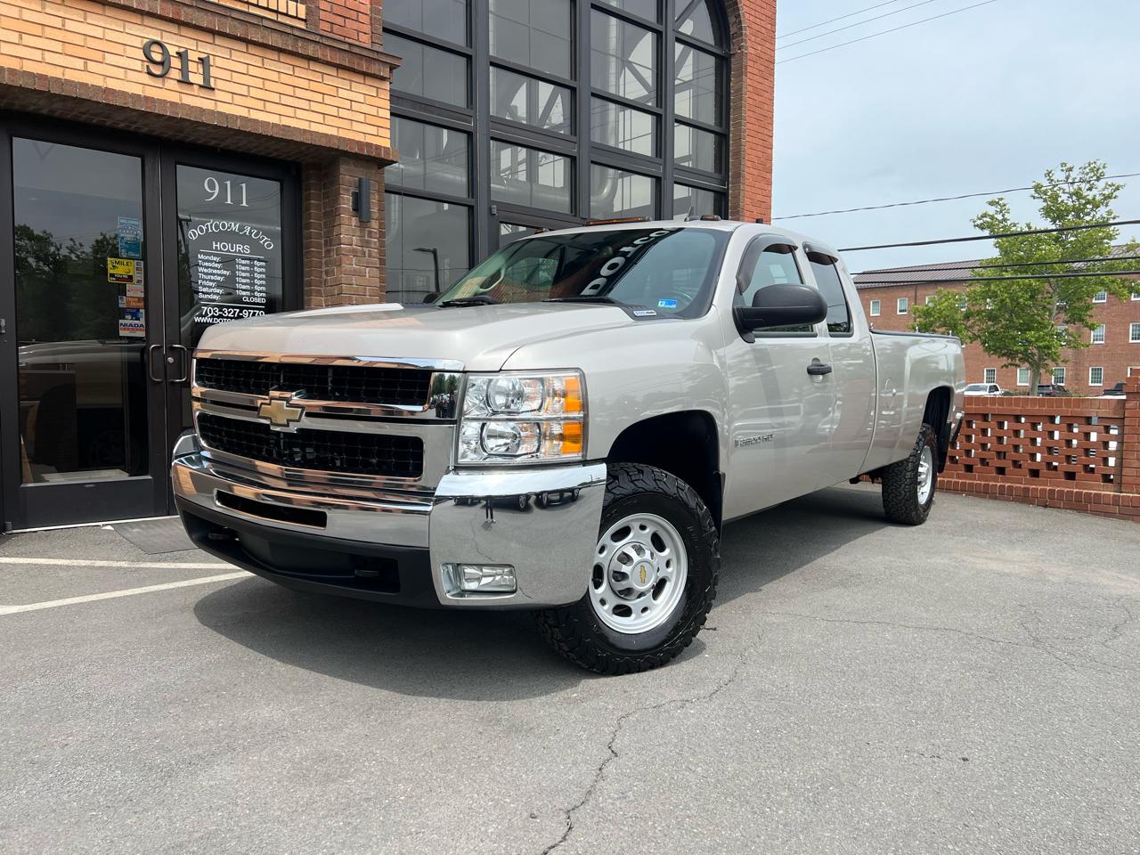 Chevrolet Silverado 2500HD Work Truck Ext. Cab Std. Box 4WD 2008