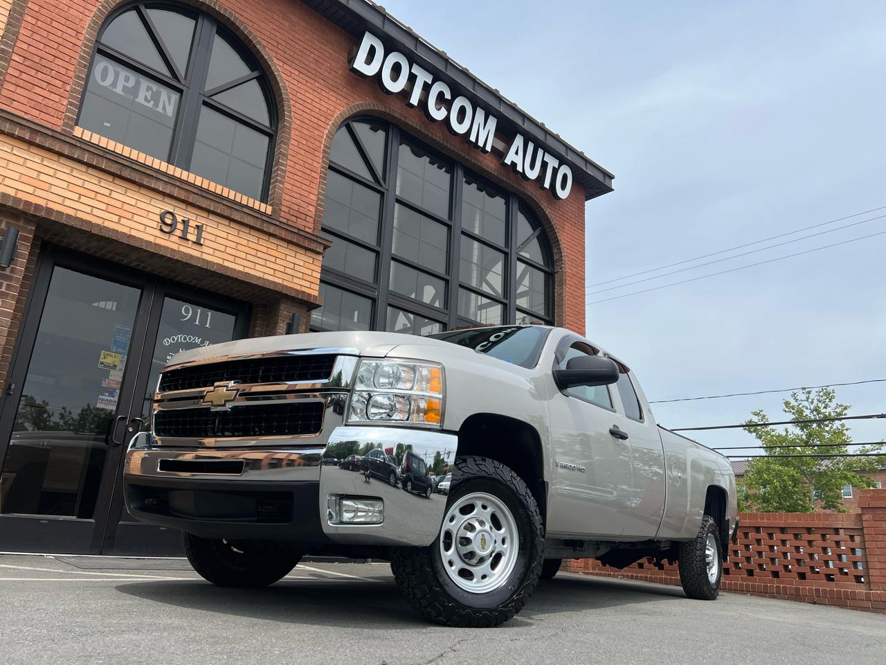 Chevrolet Silverado 2500HD Work Truck Ext. Cab Std. Box 4WD 2008