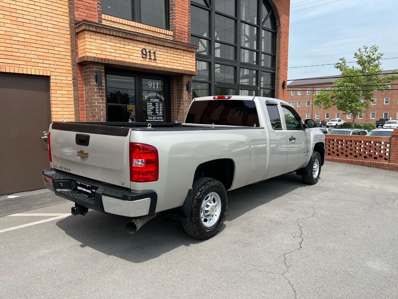 Chevrolet Silverado 2500HD Work Truck Ext. Cab Std. Box 4WD 2008