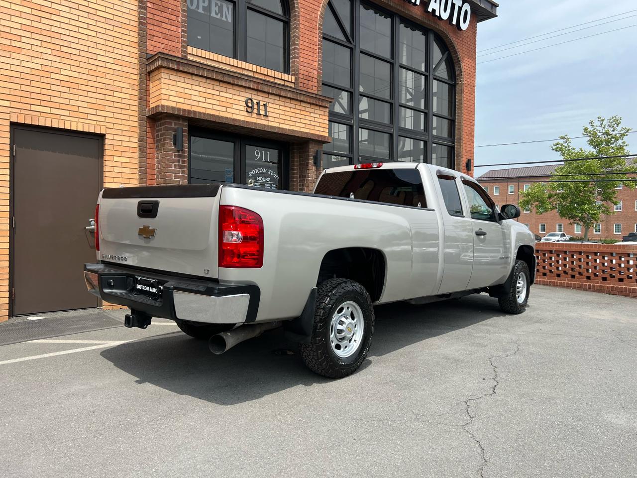 Chevrolet Silverado 2500HD Work Truck Ext. Cab Std. Box 4WD 2008