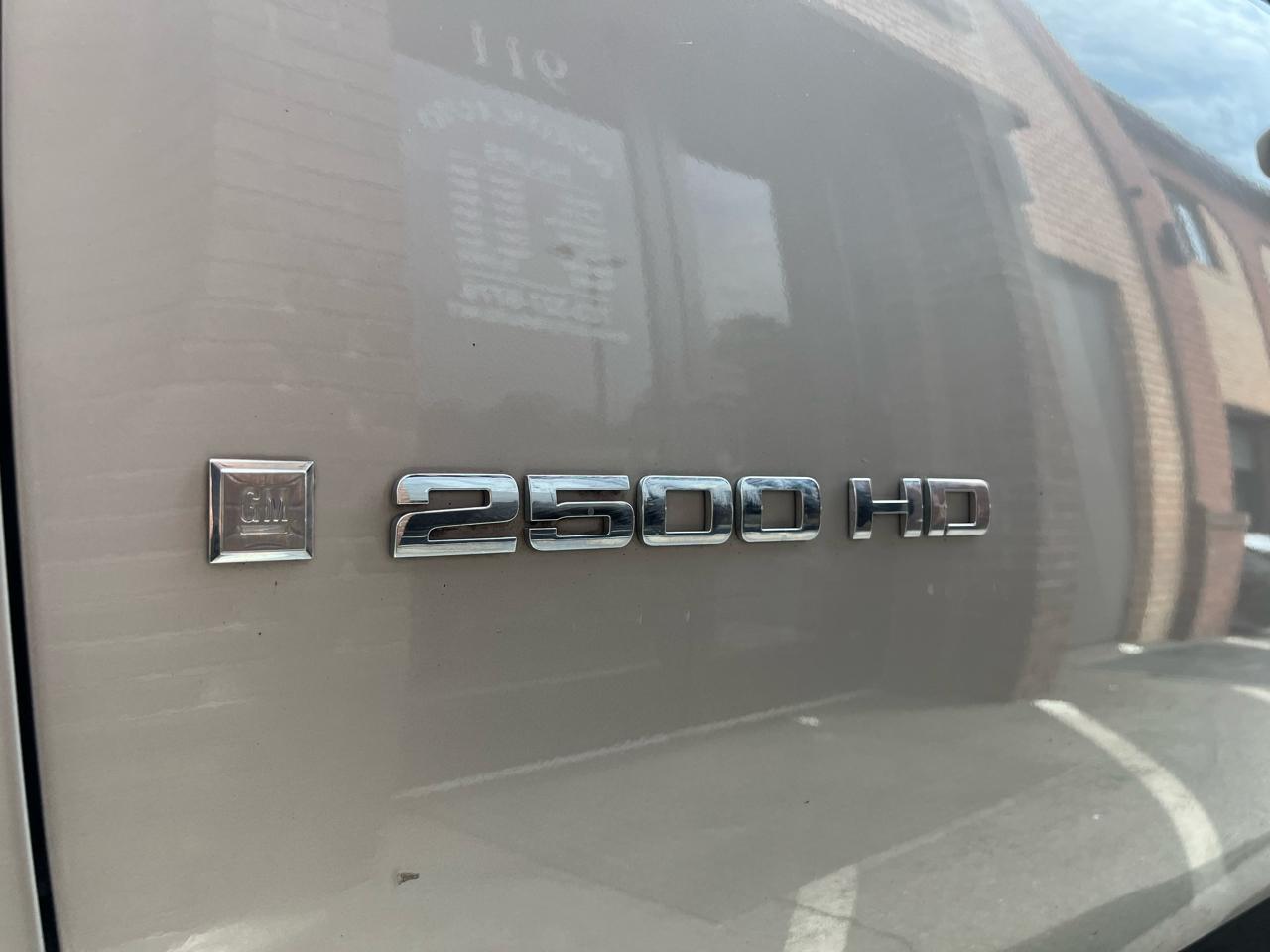 Chevrolet Silverado 2500HD Work Truck Ext. Cab Std. Box 4WD 2008