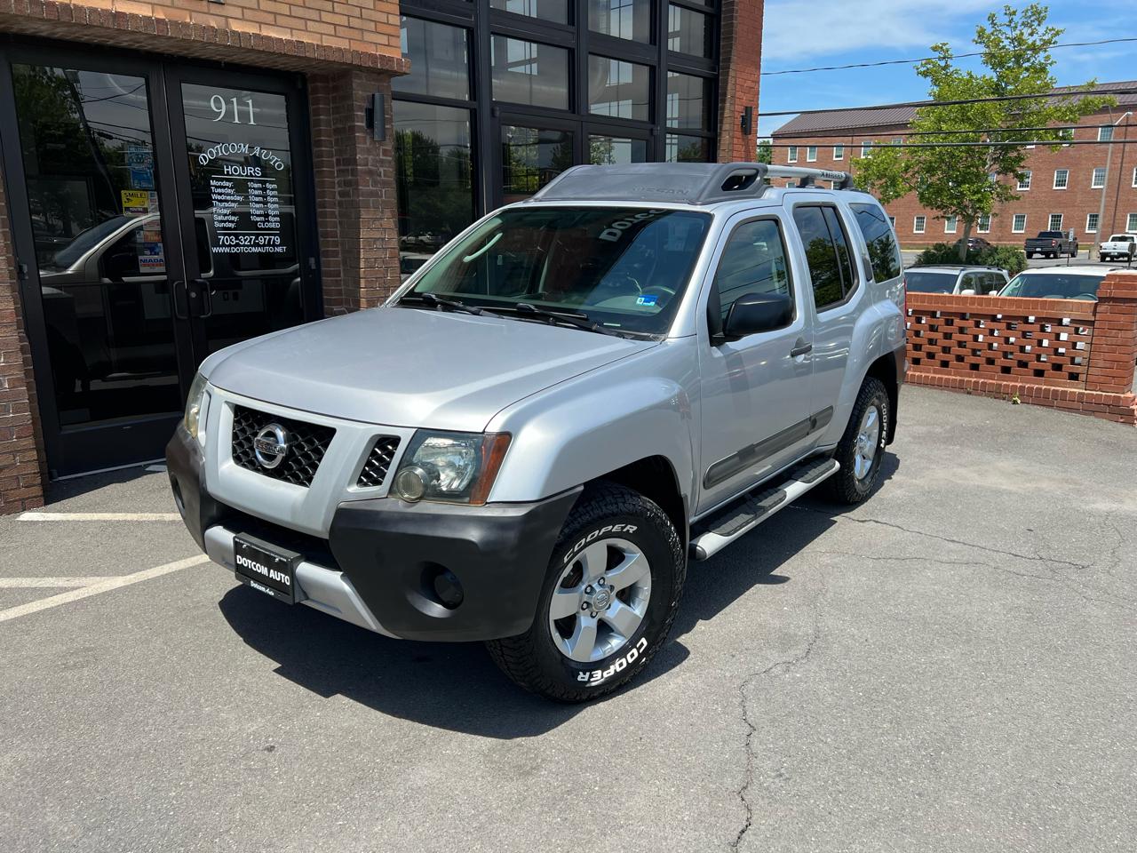 Nissan Xterra X 4WD 2011
