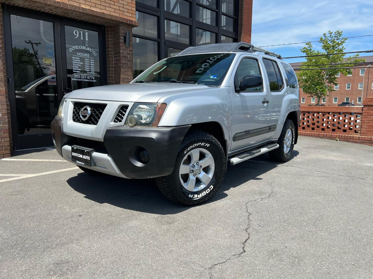 Nissan Xterra X 4WD 2011