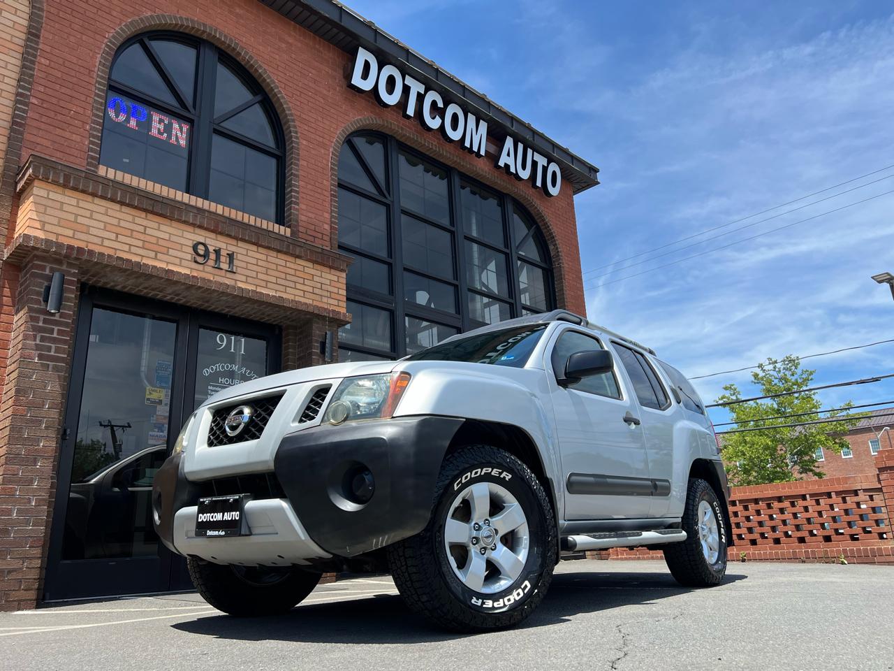 Nissan Xterra X 4WD 2011