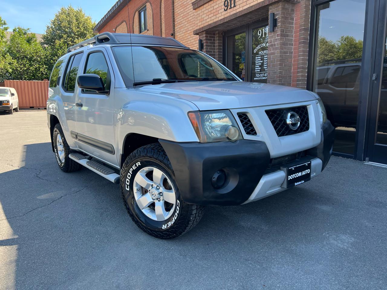 Nissan Xterra X 4WD 2011