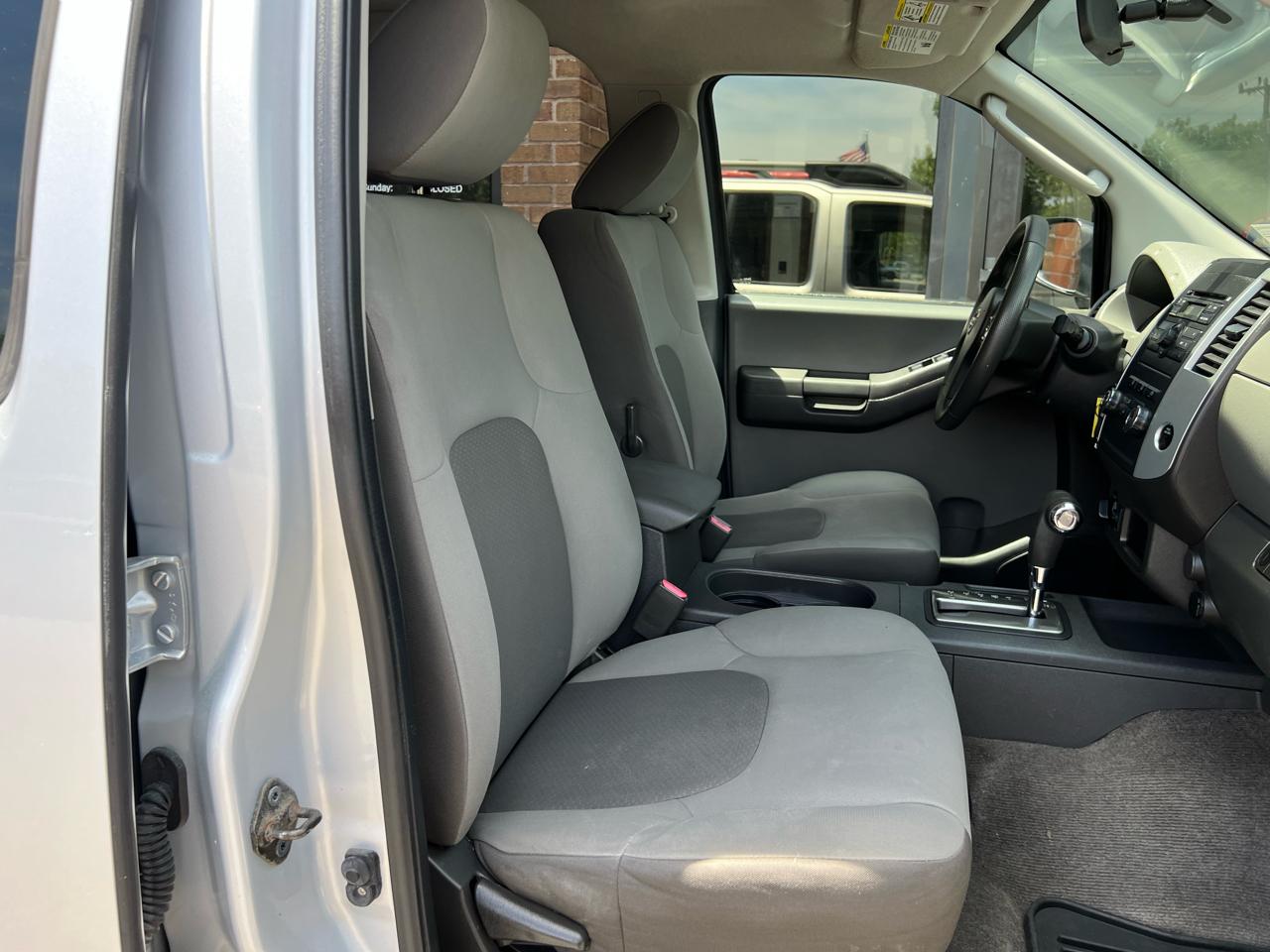 Nissan Xterra X 4WD 2011