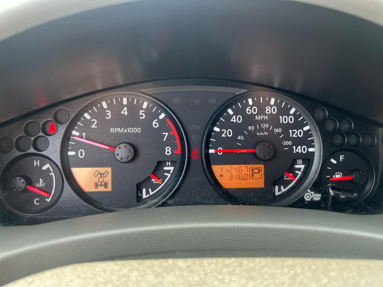 Nissan Xterra X 4WD 2011