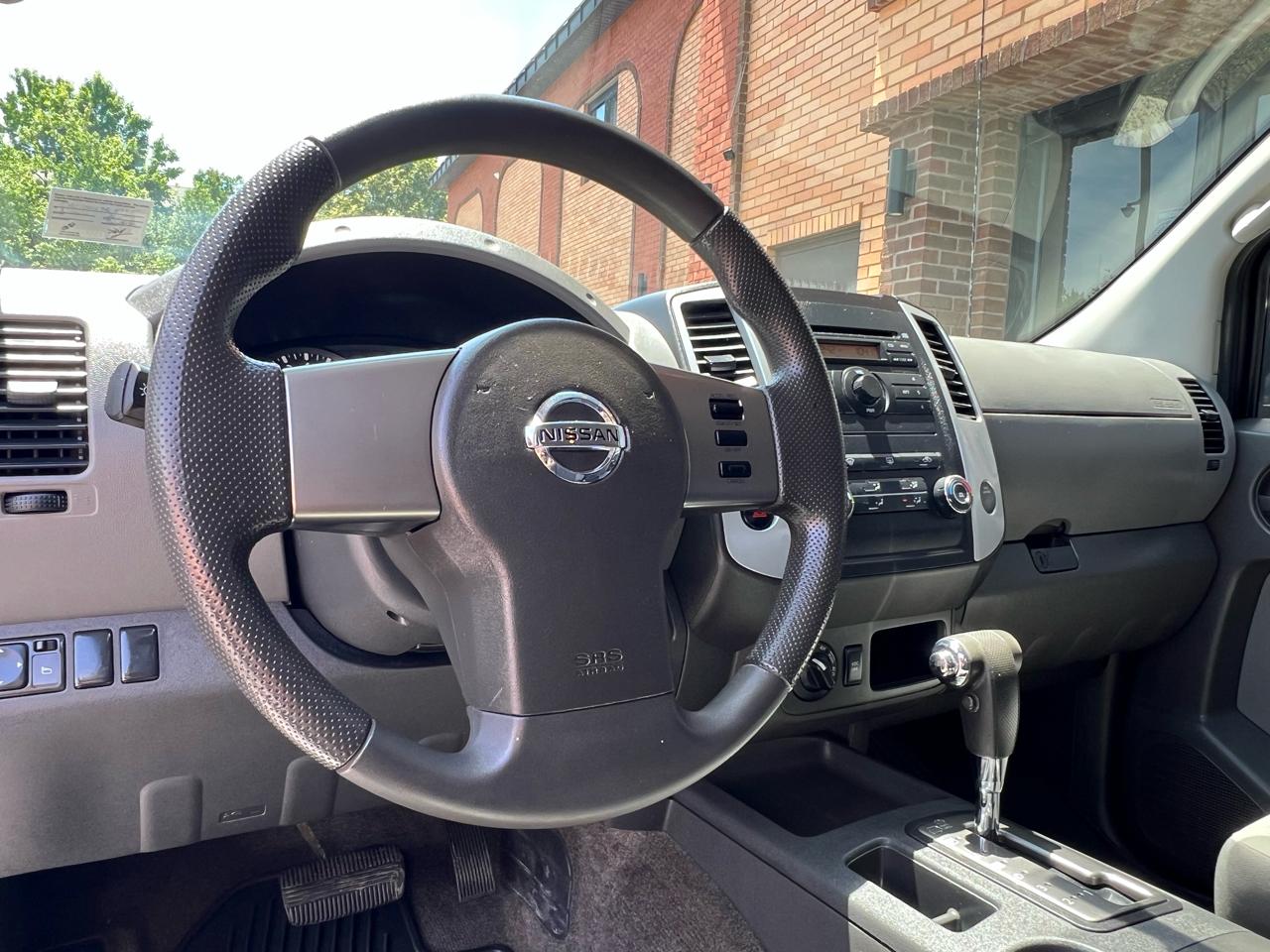 Nissan Xterra X 4WD 2011
