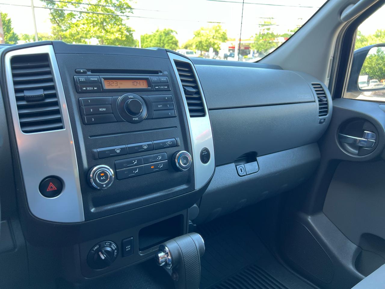 Nissan Xterra X 4WD 2011