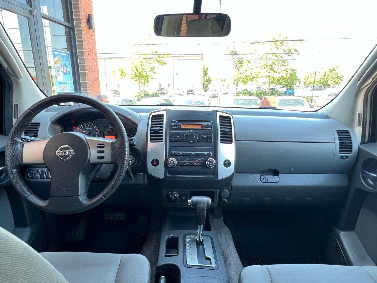Nissan Xterra X 4WD 2011