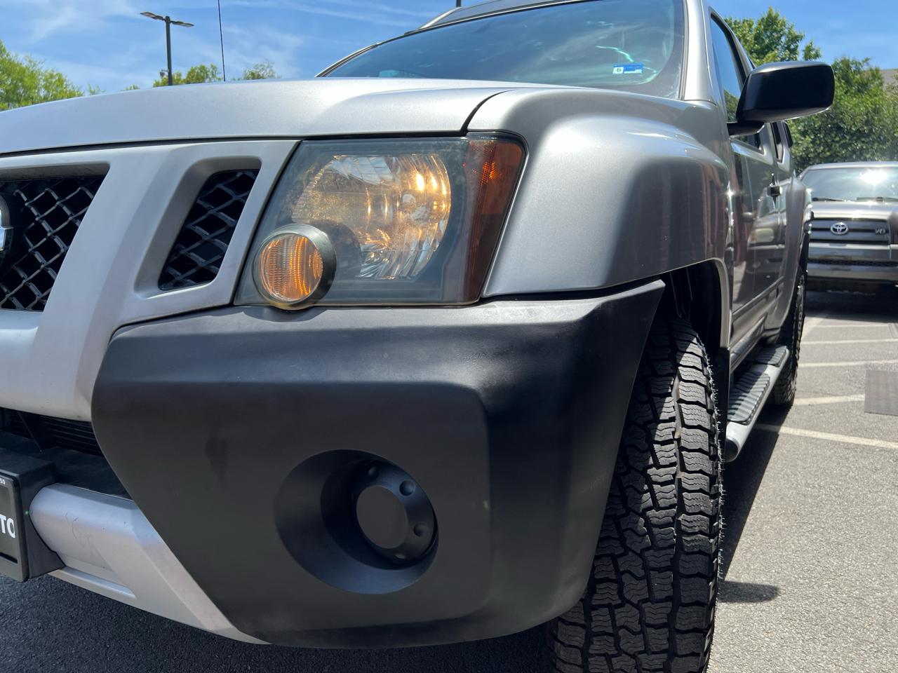 Nissan Xterra X 4WD 2011