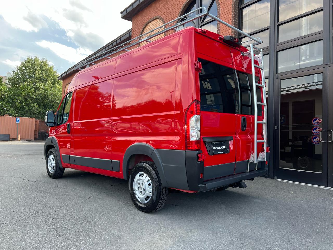 RAM Promaster 2500 High Roof Tradesman 136-in. WB 2017