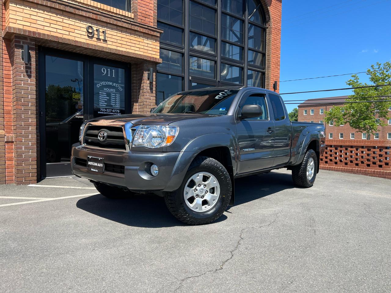 Toyota Tacoma Access Cab V6 4WD 2011