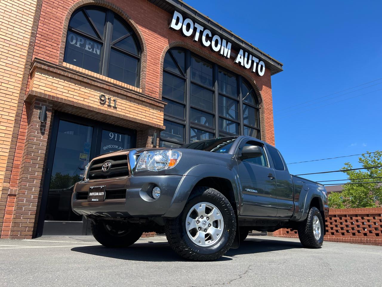 Toyota Tacoma Access Cab V6 4WD 2011