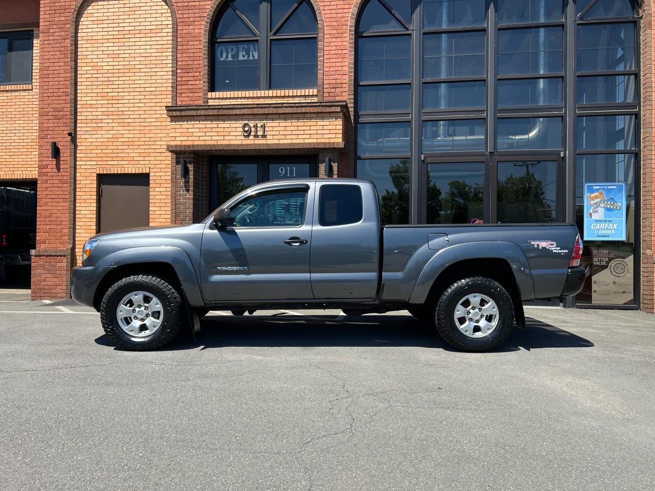 Toyota Tacoma Access Cab V6 4WD 2011