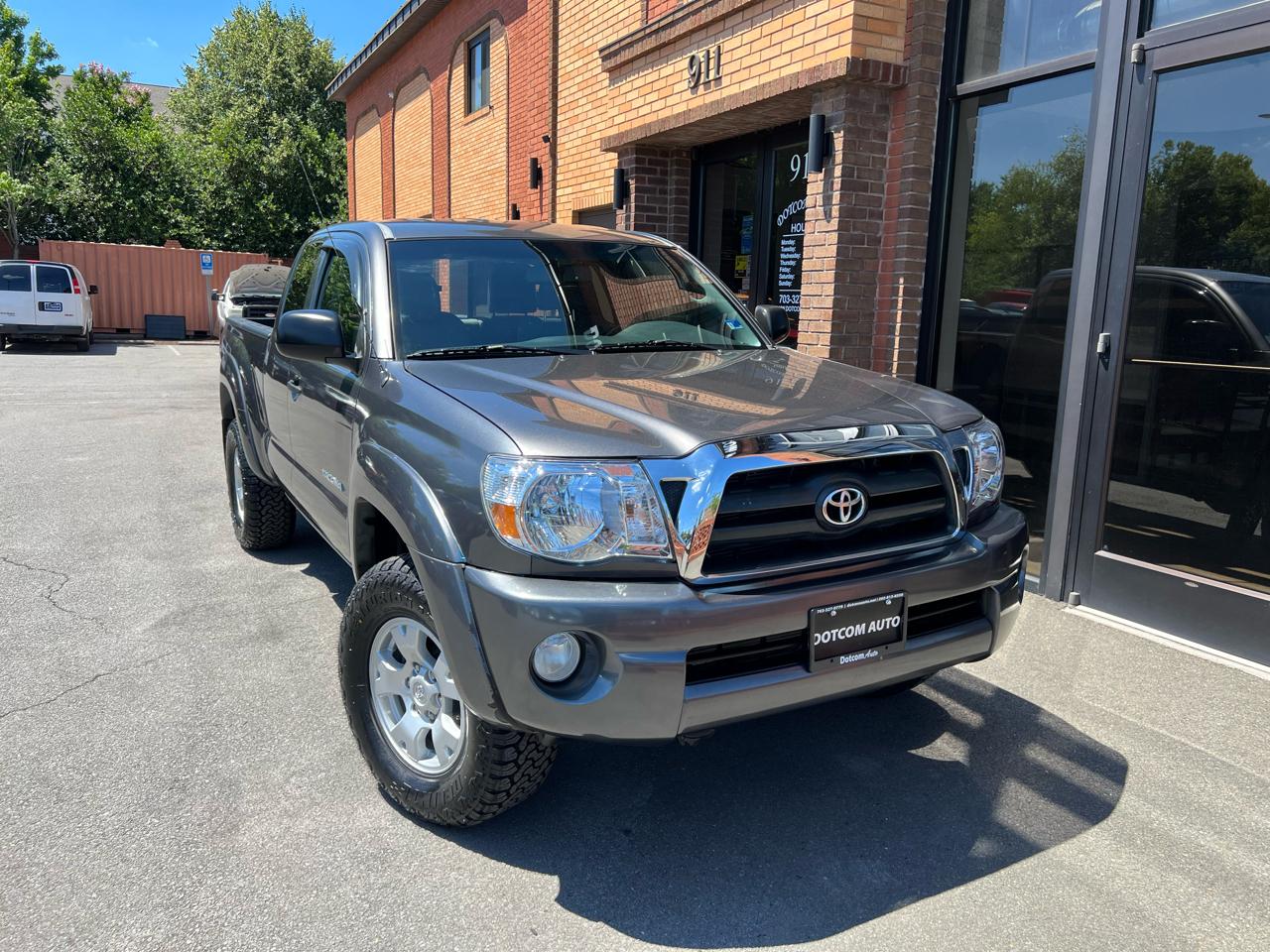 Toyota Tacoma Access Cab V6 4WD 2011
