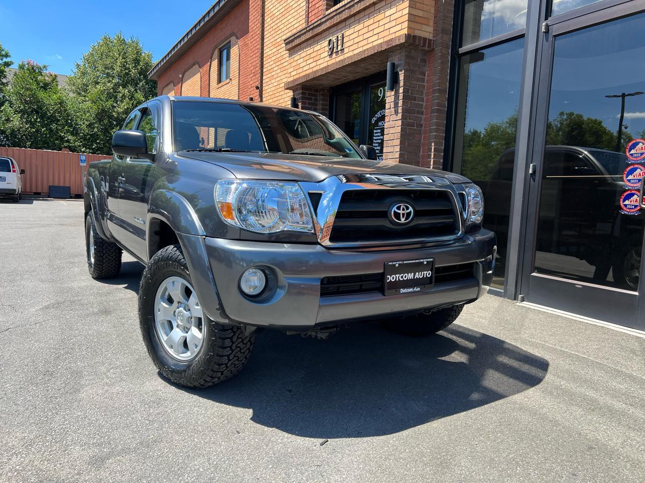 Toyota Tacoma Access Cab V6 4WD 2011