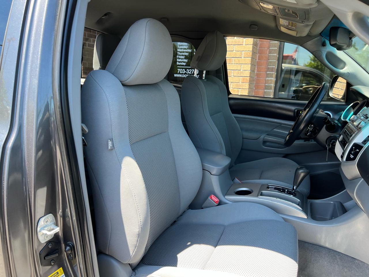 Toyota Tacoma Access Cab V6 4WD 2011