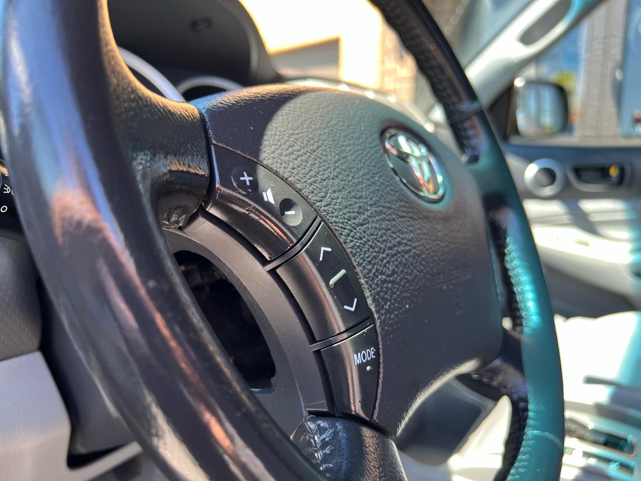 Toyota Tacoma Access Cab V6 4WD 2011